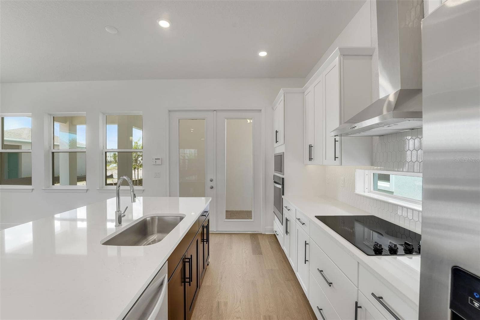 9865 PEEBLES STREET, Orlando, FL 32827 Sample Images Mason