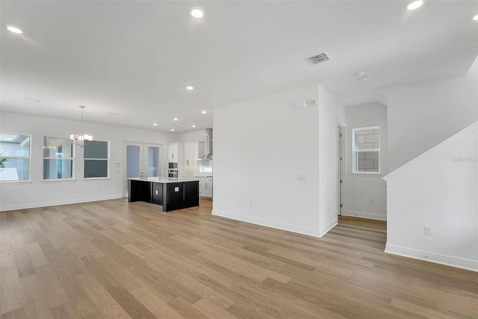 9865 PEEBLES STREET, Orlando, FL 32827 Sample Images Mason