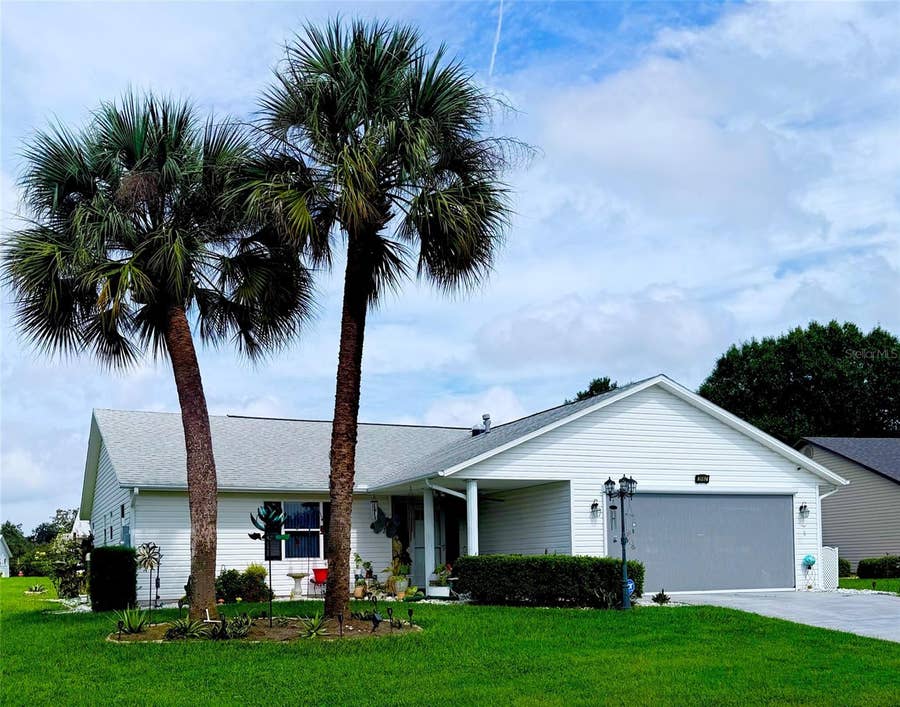 Property photo for 26162 NEWCOMBE CIRCLE, Leesburg, FL