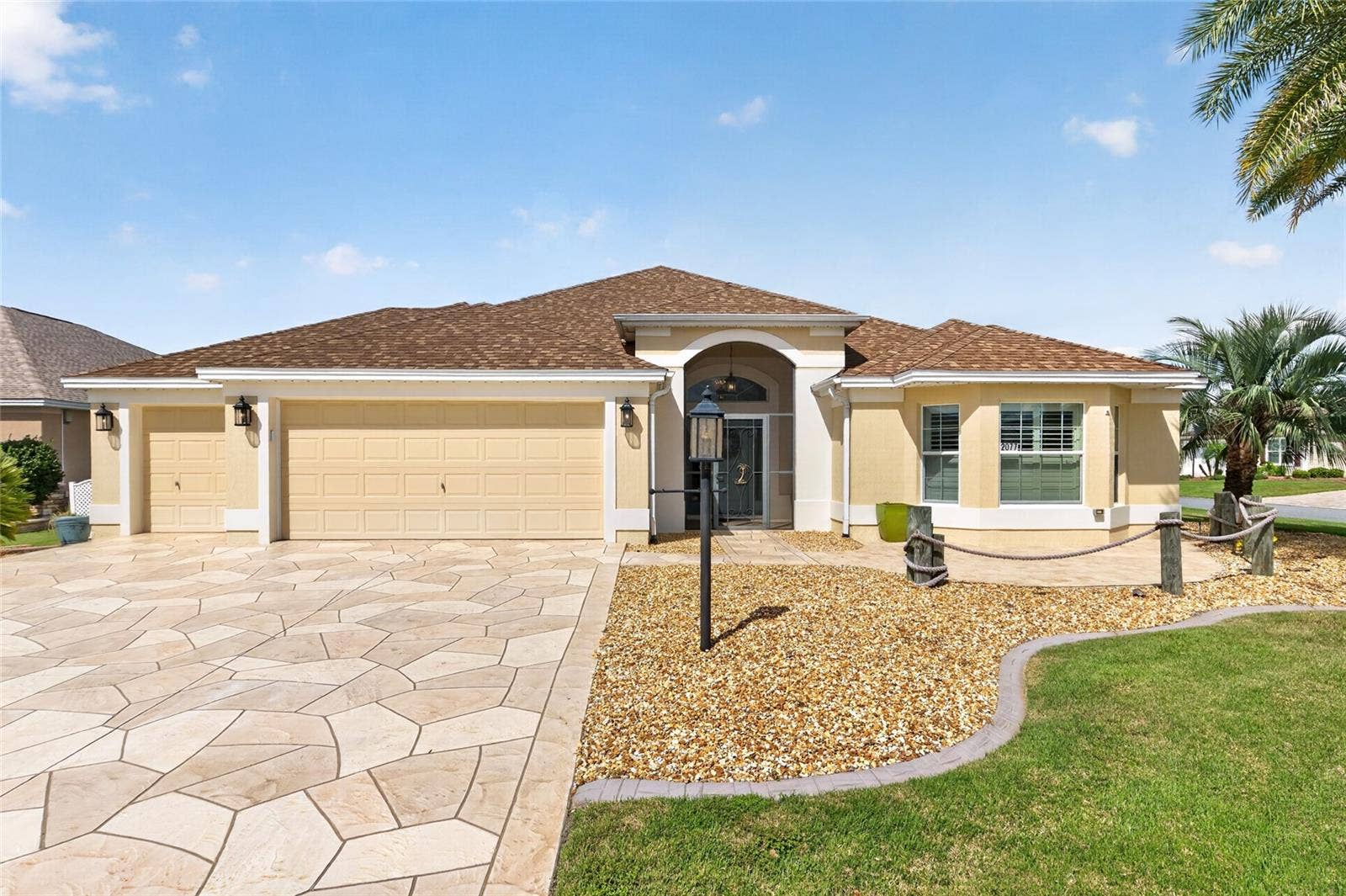 2077 VICKERS PLACE, The Villages, FL 32163 2077 VICKERS PLACE, The Villages, FL 32163