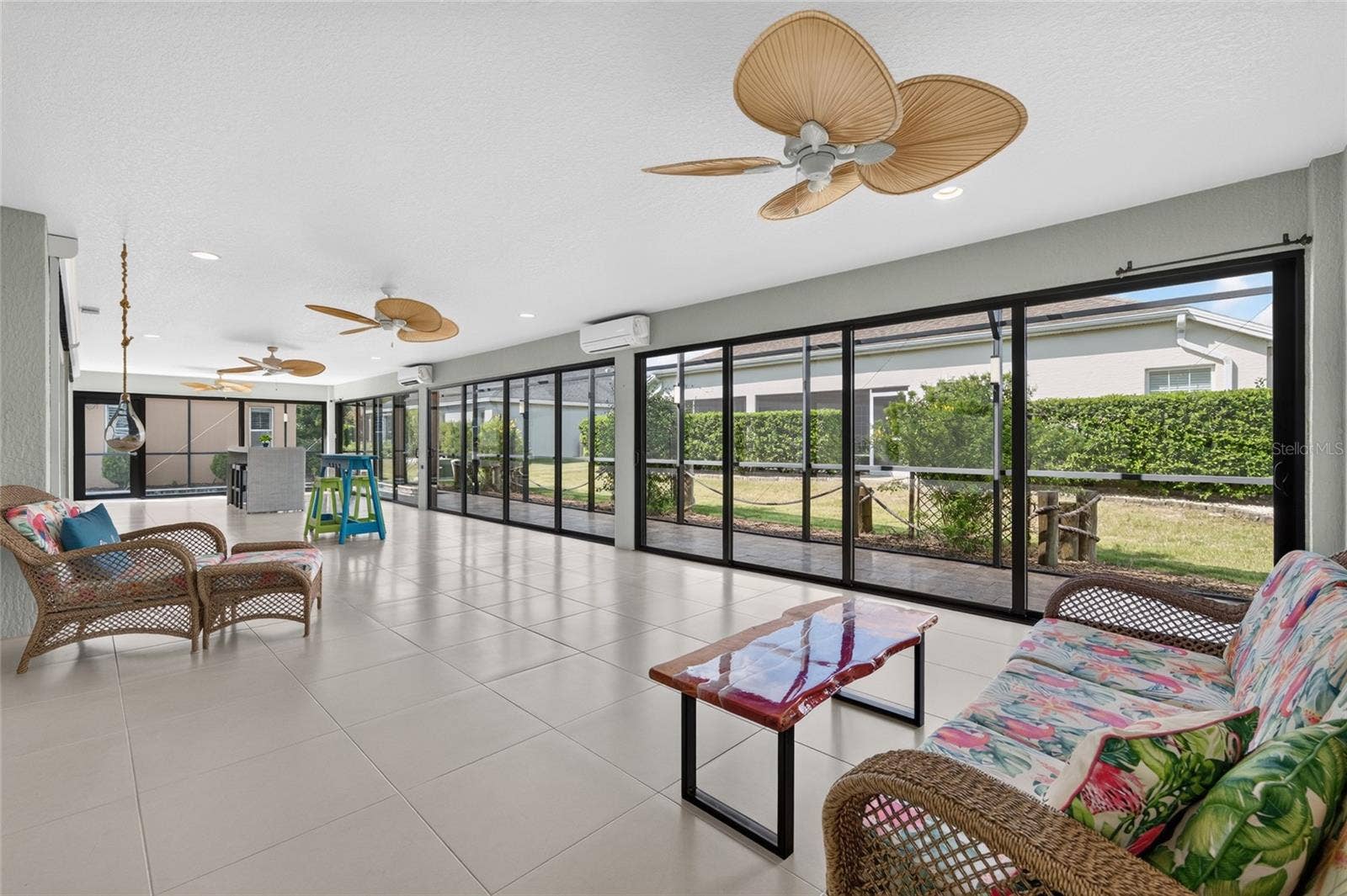 2077 VICKERS PLACE, The Villages, FL 32163 2077 VICKERS PLACE, The Villages, FL 32163