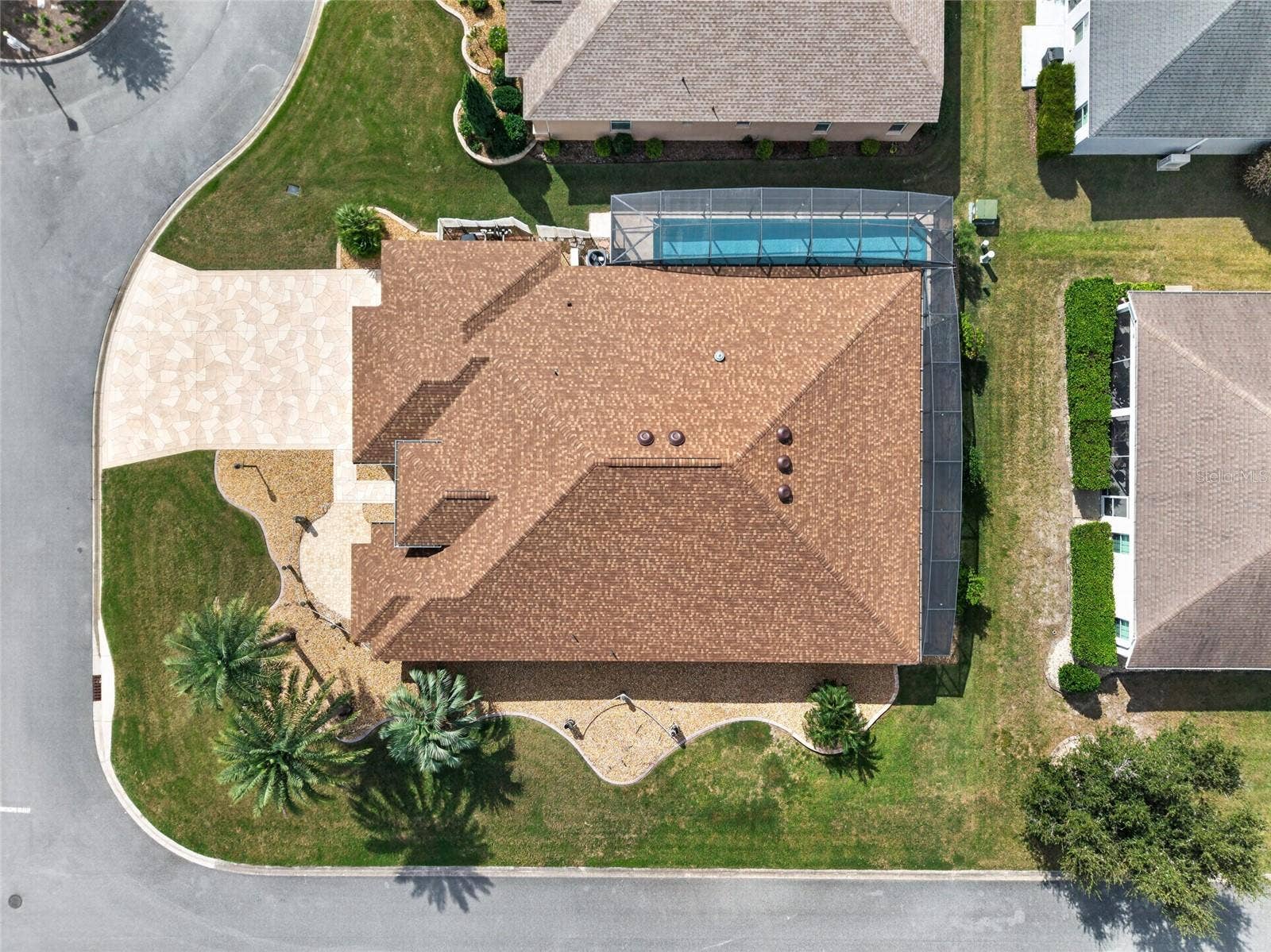 2077 VICKERS PLACE, The Villages, FL 32163 2077 VICKERS PLACE, The Villages, FL 32163
