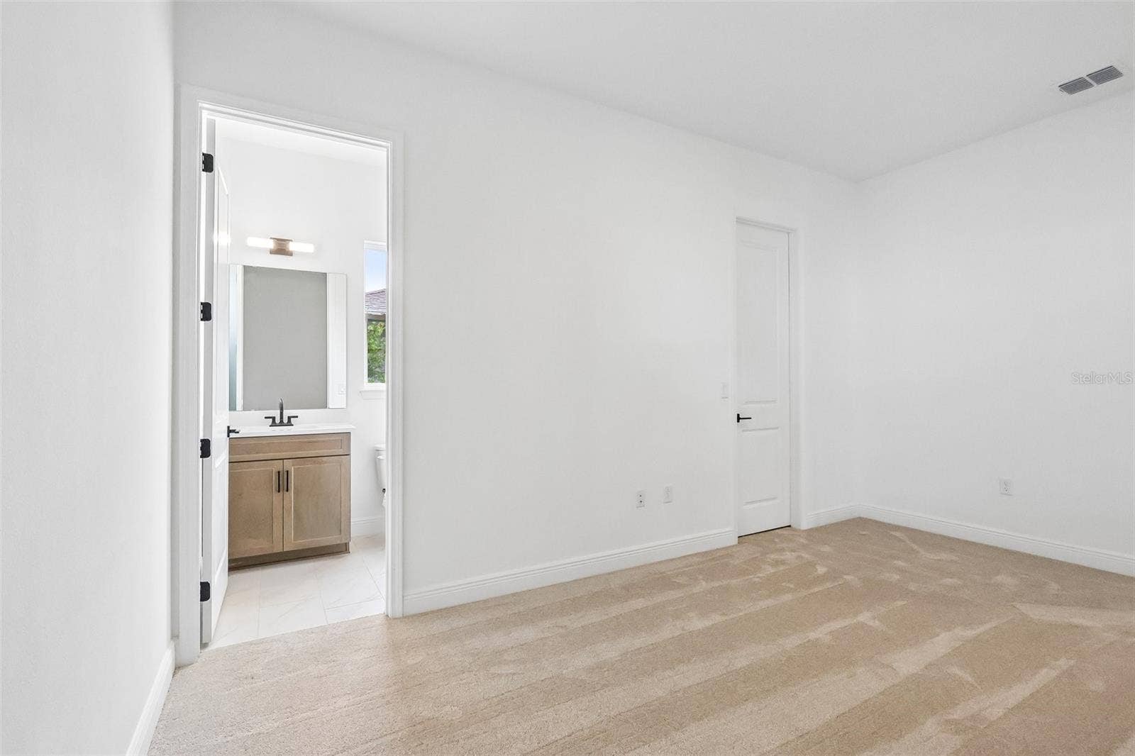 10240 FIDDLEY ALLEY, Orlando, FL 32827 10240 FIDDLEY ALLEY, Orlando, FL 32827