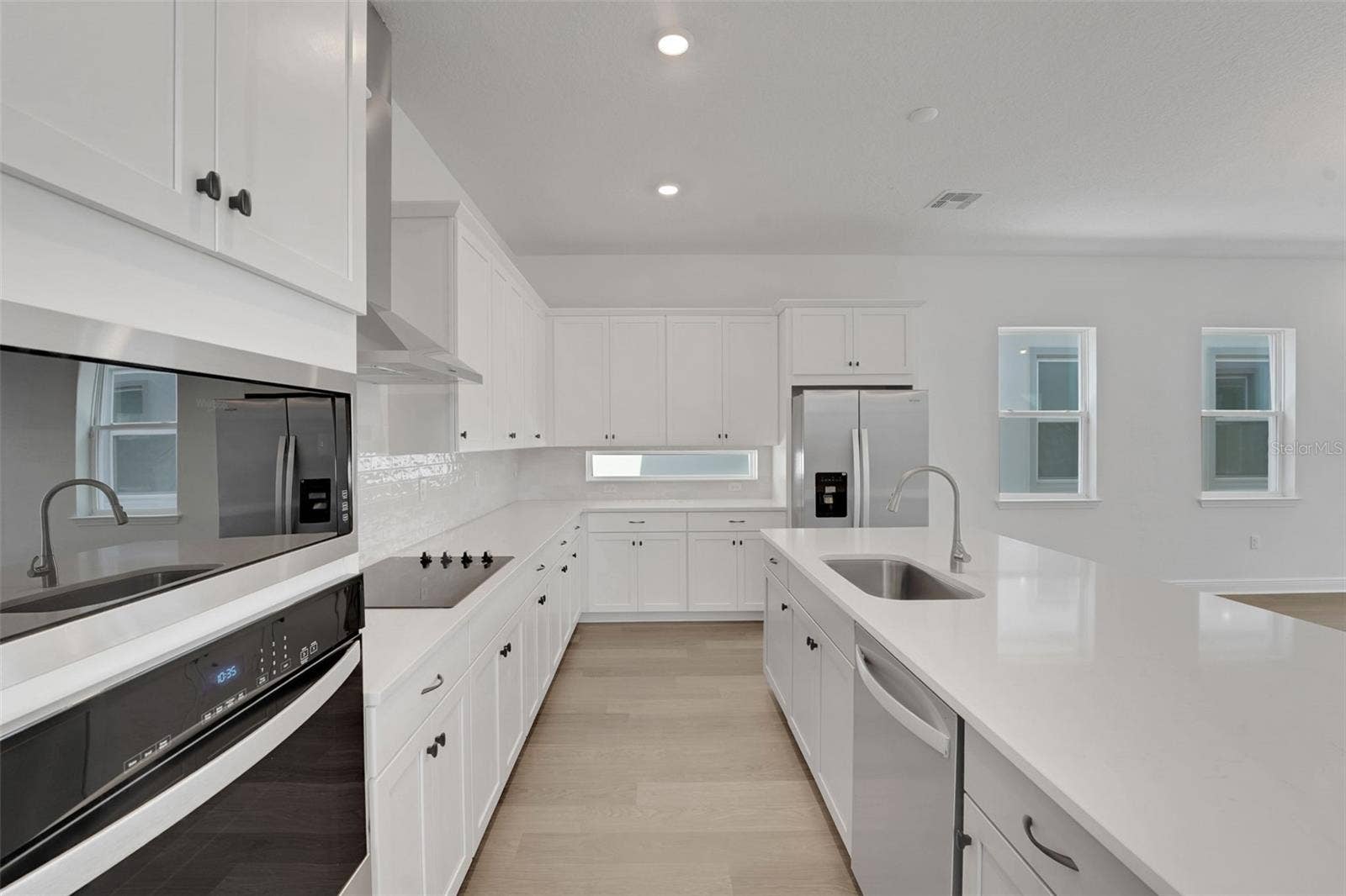 10350 PEARSON AVENUE, Orlando, FL 32827 10350 PEARSON AVENUE, Orlando, FL 32827