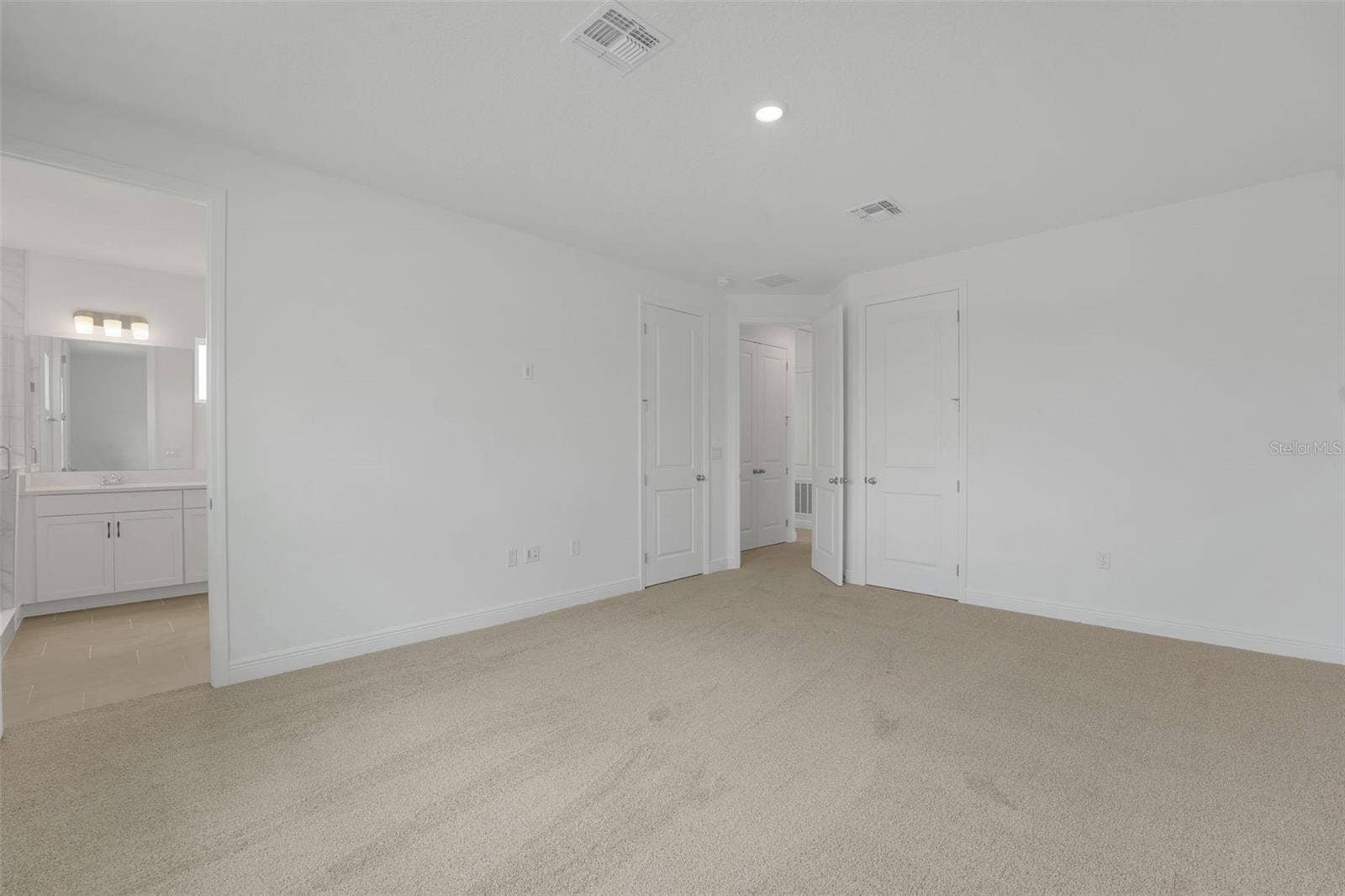 10350 PEARSON AVENUE, Orlando, FL 32827 10350 PEARSON AVENUE, Orlando, FL 32827