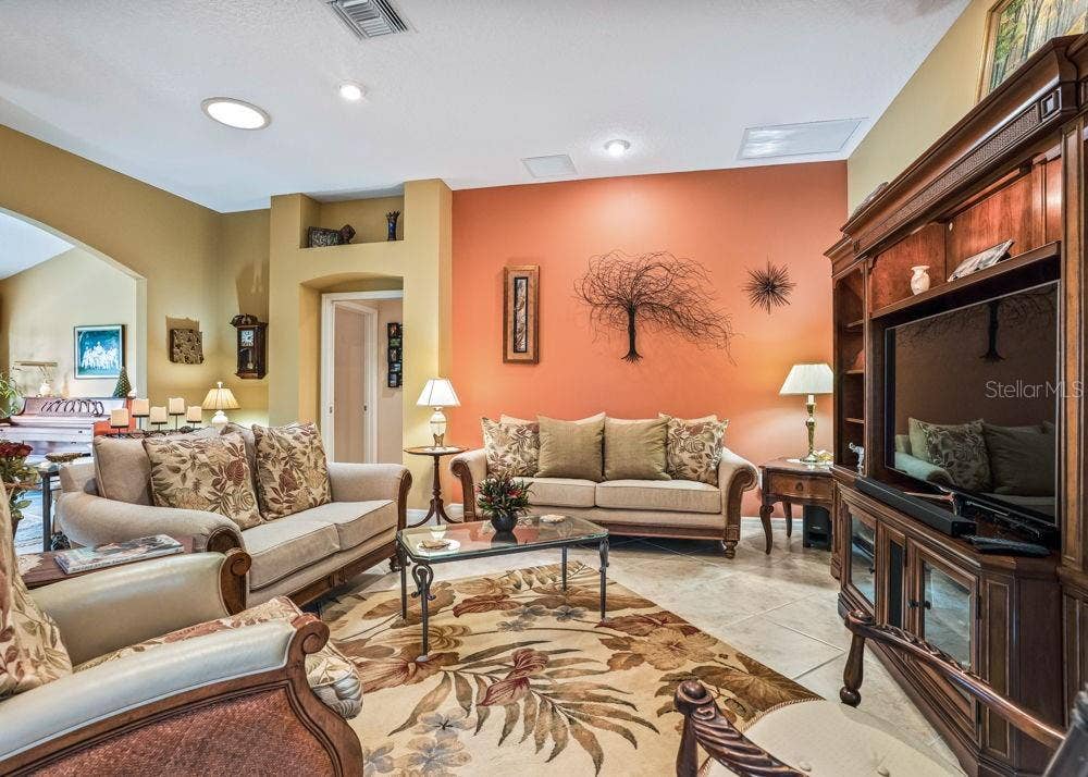 17972 SE 88TH CASCADE COURT, The Villages, FL 32162