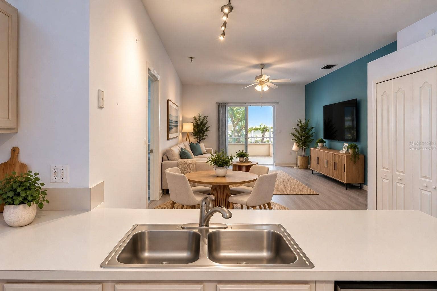15806 GREEN COVE BOULEVARD, Clermont, FL 34714 Family Room - Virtually Staged