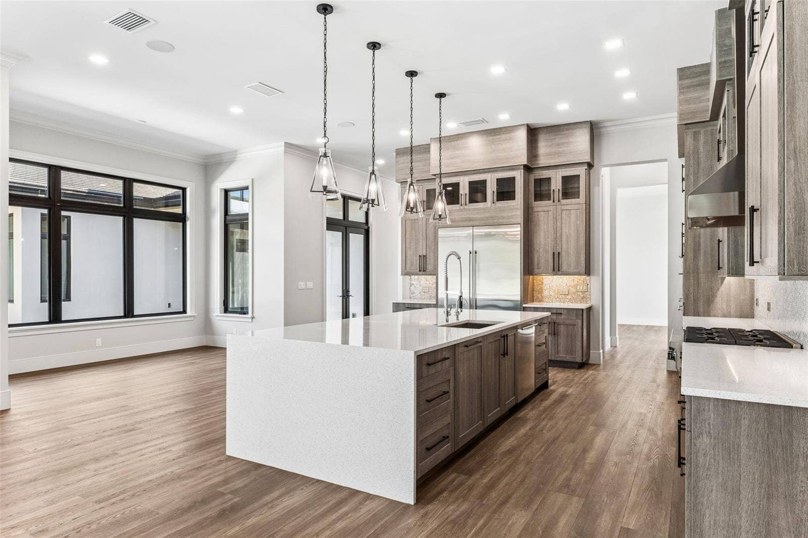 15714 PENDIO DRIVE, Montverde, FL 34756 15714 PENDIO DRIVE, Montverde, FL 34756