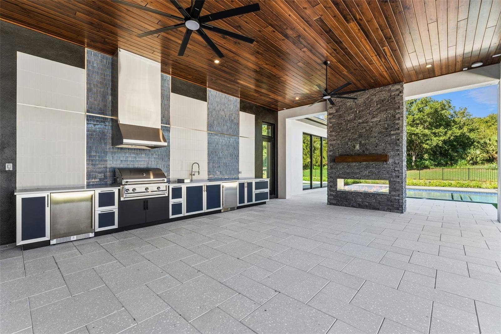 15714 PENDIO DRIVE, Montverde, FL 34756 15714 PENDIO DRIVE, Montverde, FL 34756