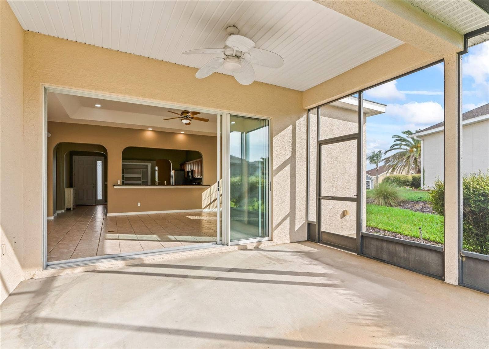 12439 SE 176TH LOOP, Summerfield, FL 34491 12' sliding glass door to great room