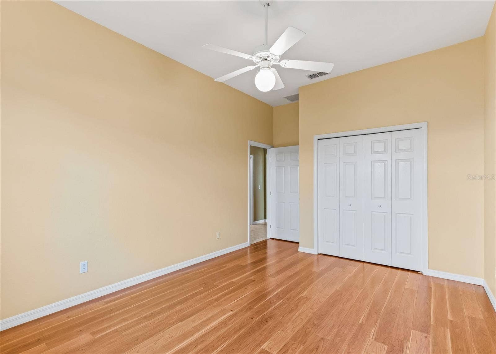 12439 SE 176TH LOOP, Summerfield, FL 34491 Larger of the two bedrooms. bedroom 3