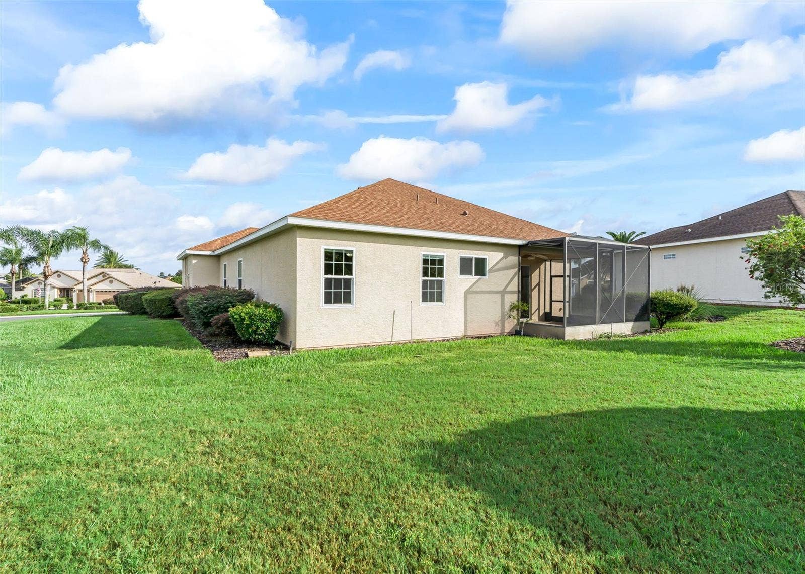 12439 SE 176TH LOOP, Summerfield, FL 34491 Side yard