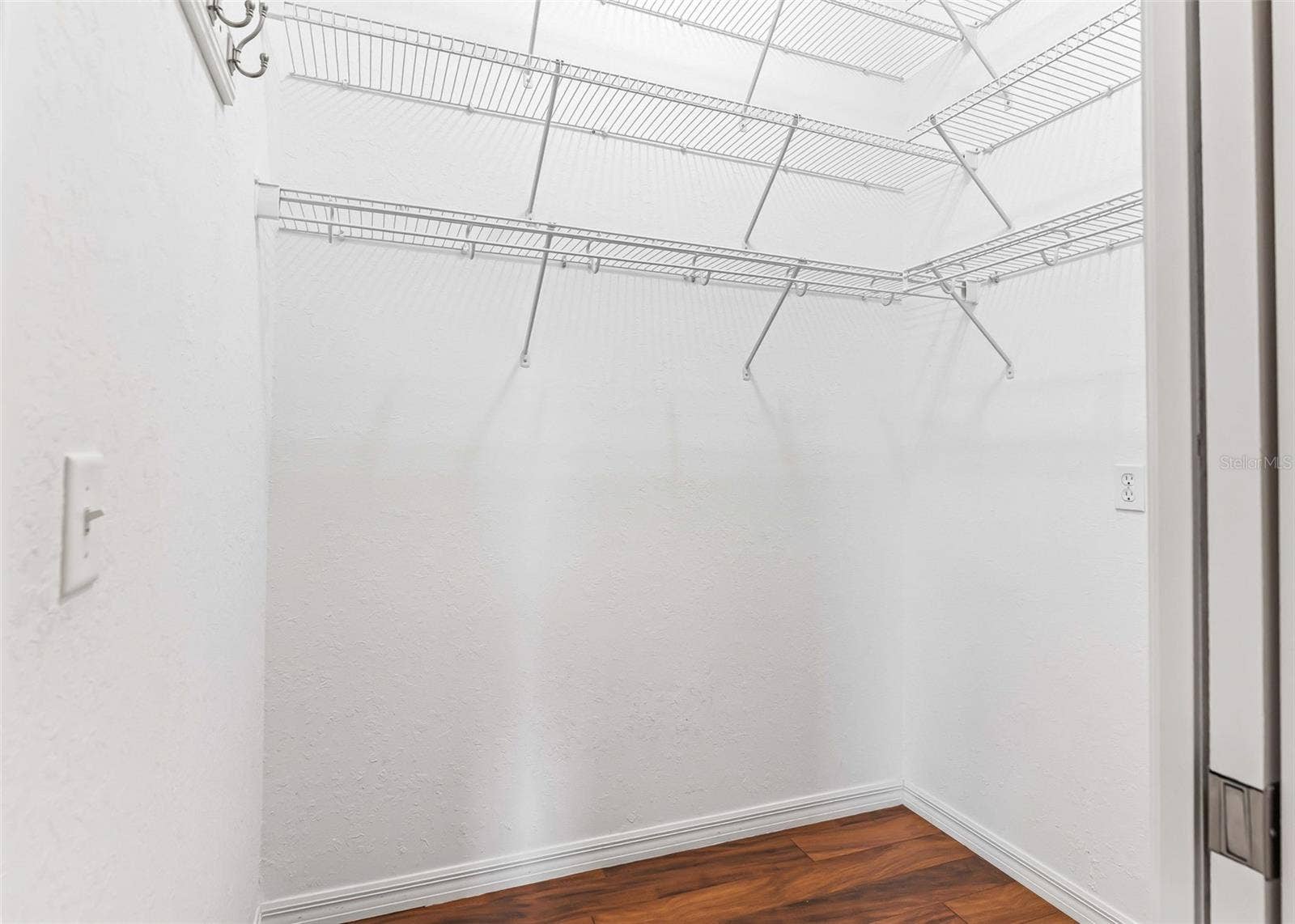 12439 SE 176TH LOOP, Summerfield, FL 34491 walk in closet in the primary bedroom