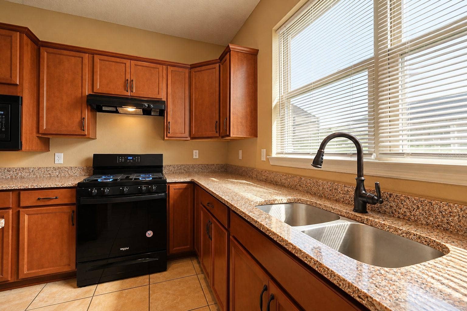 120 MONTORO, Davenport, FL 33837