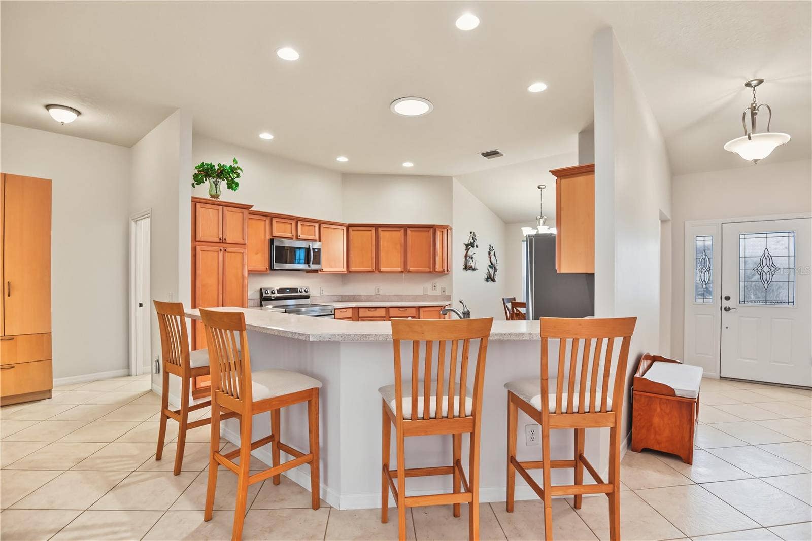 1073 ALCOVE LOOP, The Villages, FL 32162 1073 ALCOVE LOOP, The Villages, FL 32162