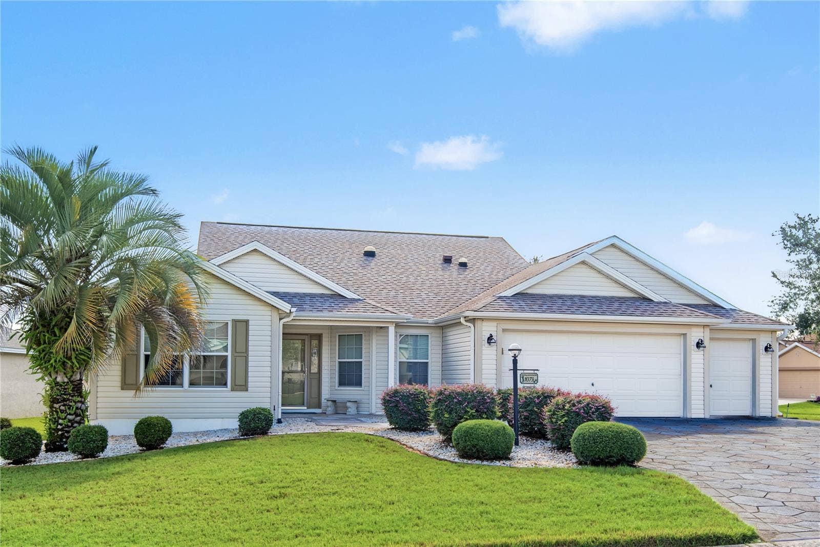 1073 ALCOVE LOOP, The Villages, FL 32162 1073 ALCOVE LOOP, The Villages, FL 32162