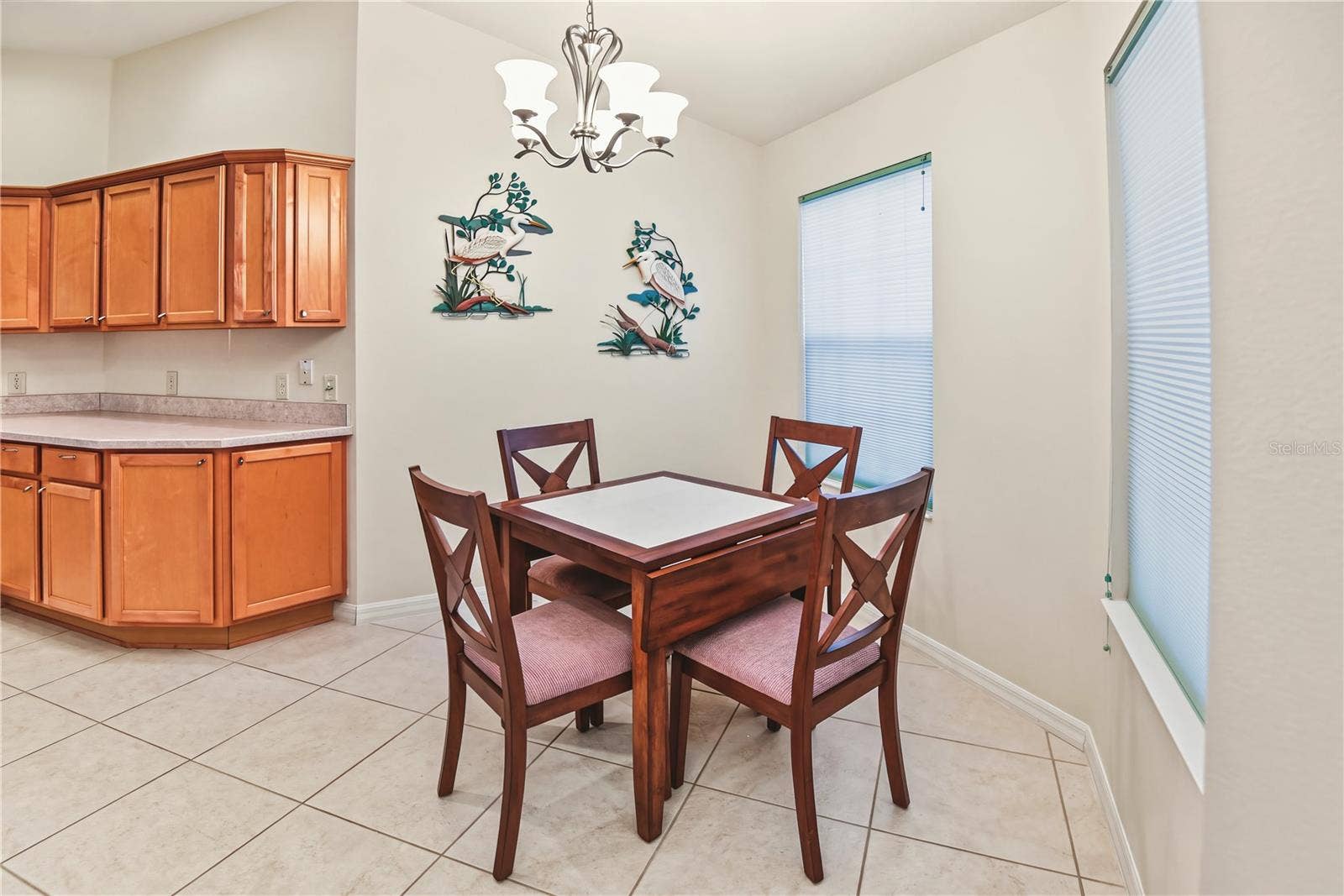 1073 ALCOVE LOOP, The Villages, FL 32162 1073 ALCOVE LOOP, The Villages, FL 32162
