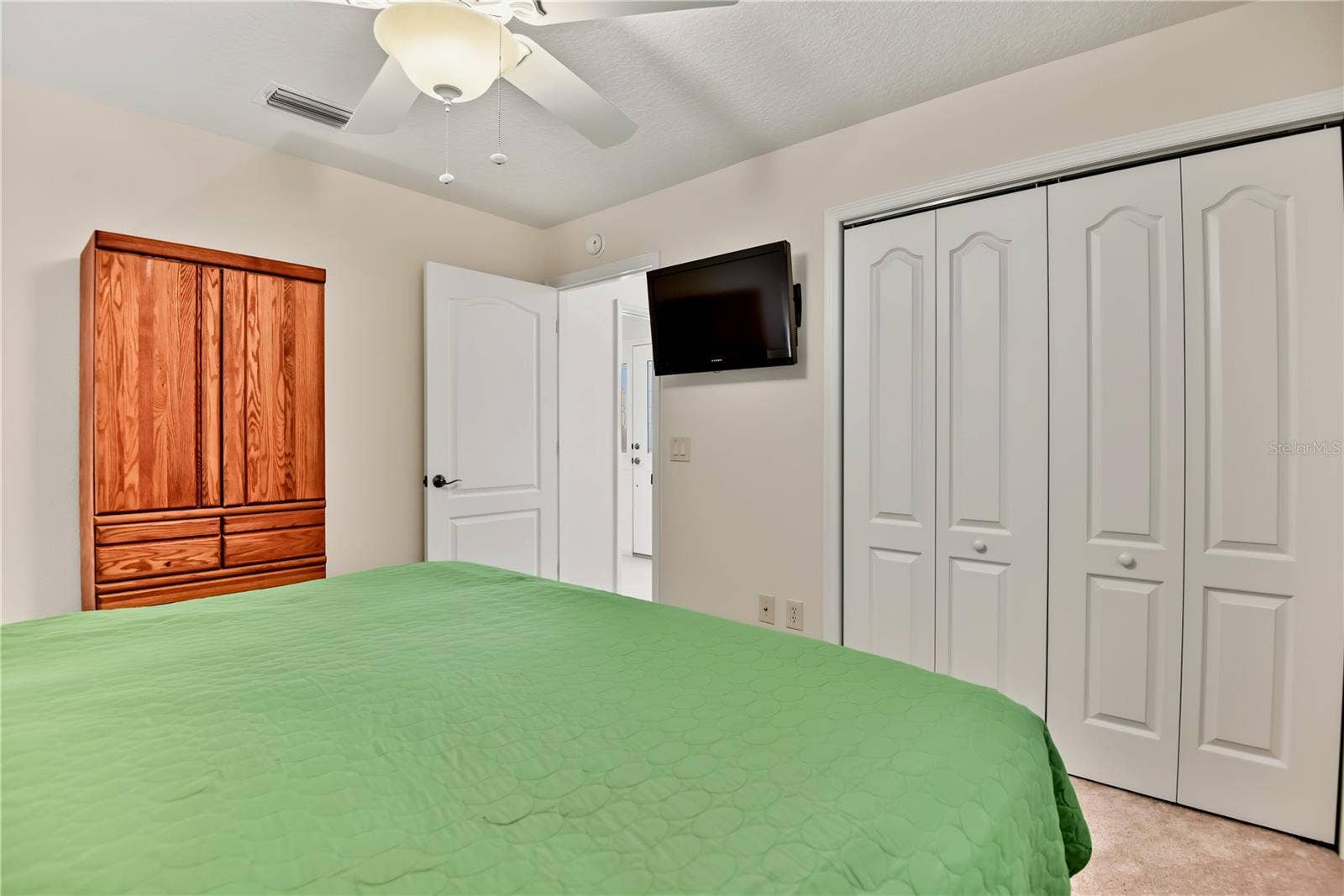 1073 ALCOVE LOOP, The Villages, FL 32162 1073 ALCOVE LOOP, The Villages, FL 32162