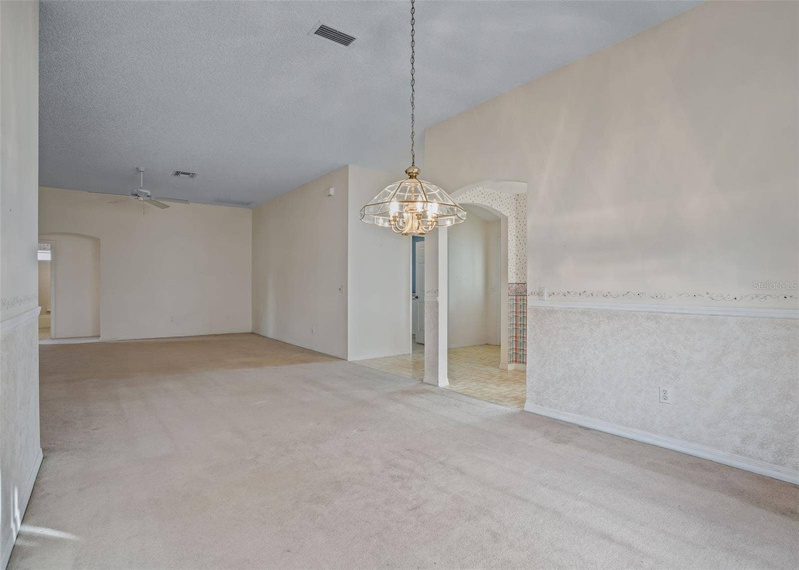 930 RAMOS DRIVE, The Villages, FL 32159 930 RAMOS DRIVE, The Villages, FL 32159