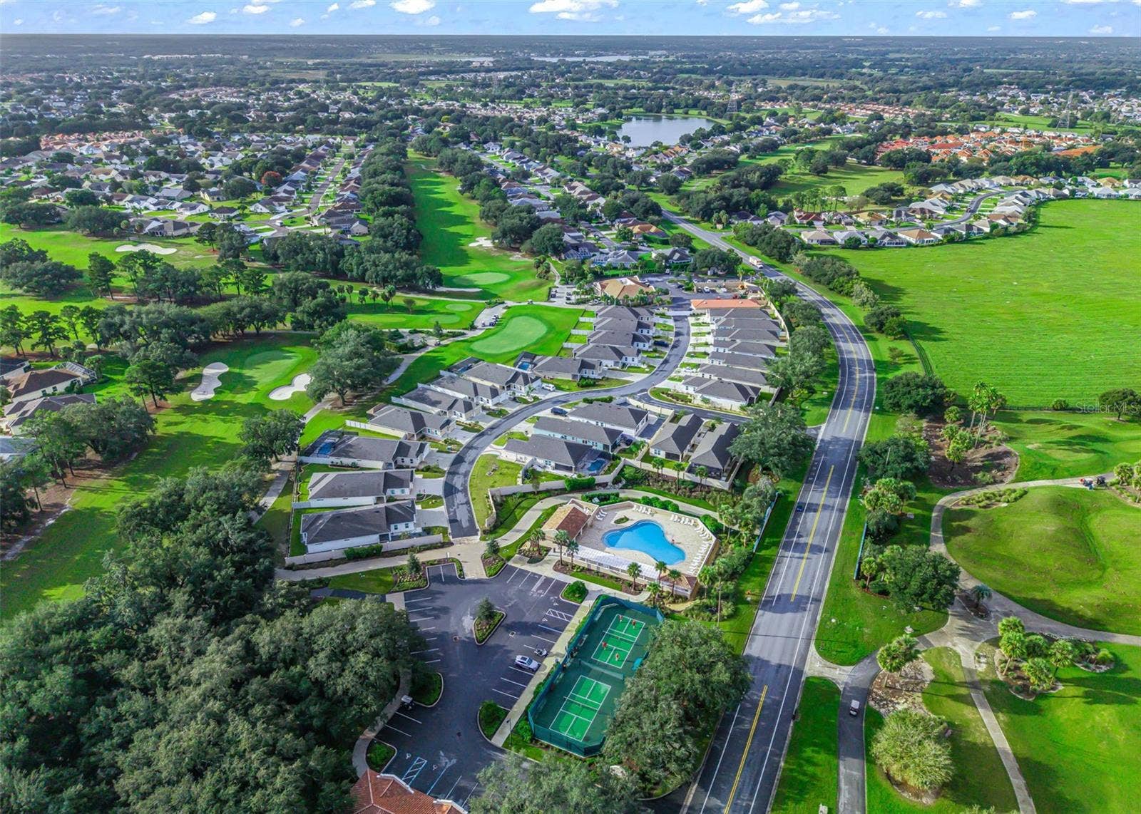 930 RAMOS DRIVE, The Villages, FL 32159 930 RAMOS DRIVE, The Villages, FL 32159