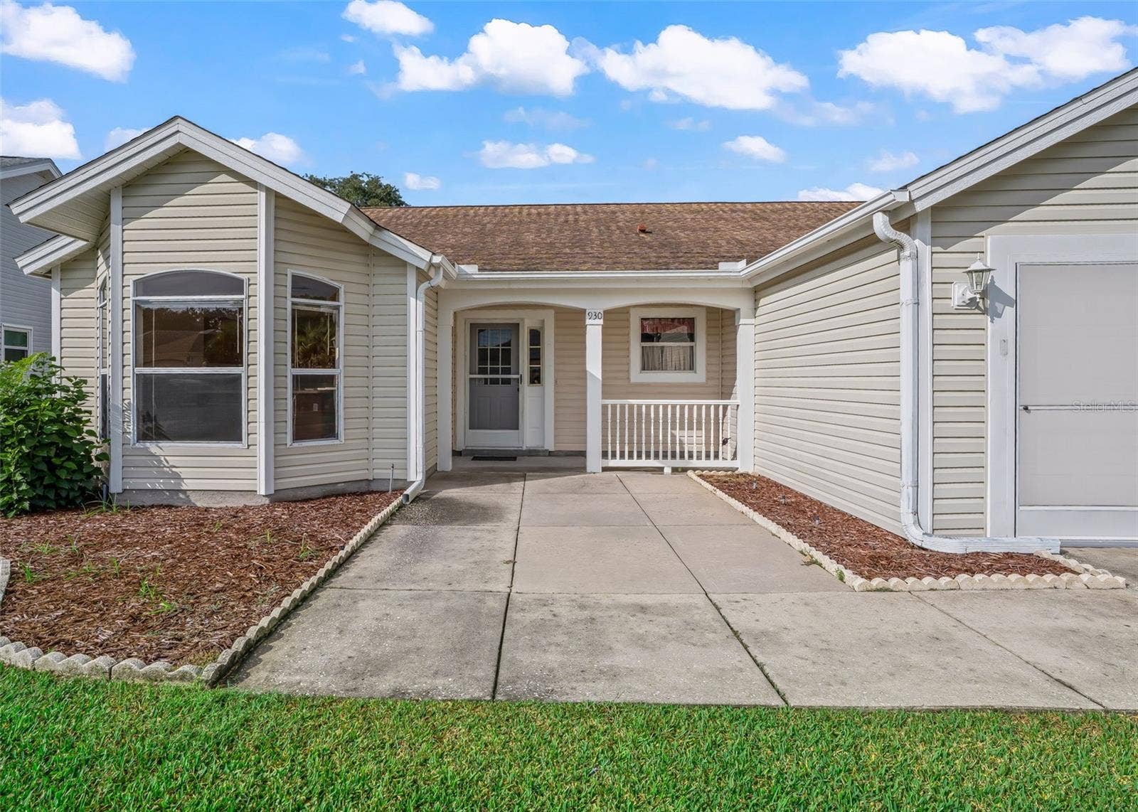 930 RAMOS DRIVE, The Villages, FL 32159 930 RAMOS DRIVE, The Villages, FL 32159