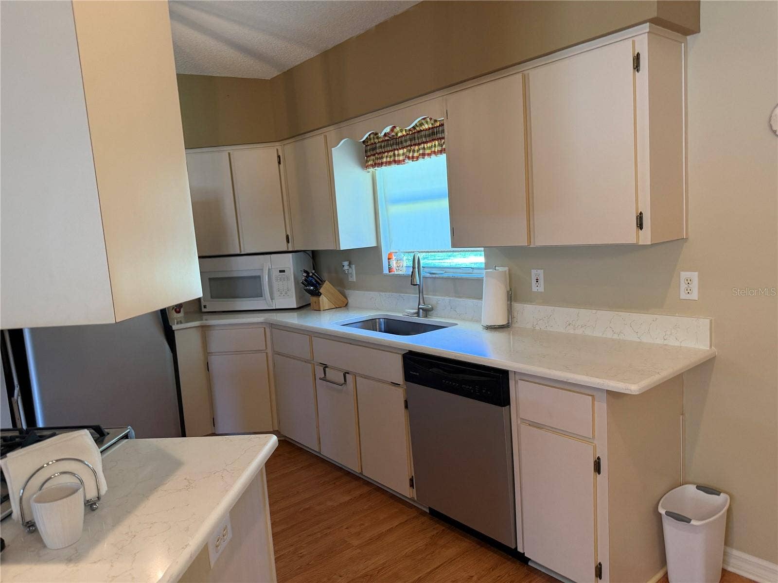 5641 LAVER STREET, Leesburg, FL 34748 5641 LAVER STREET, Leesburg, FL 34748