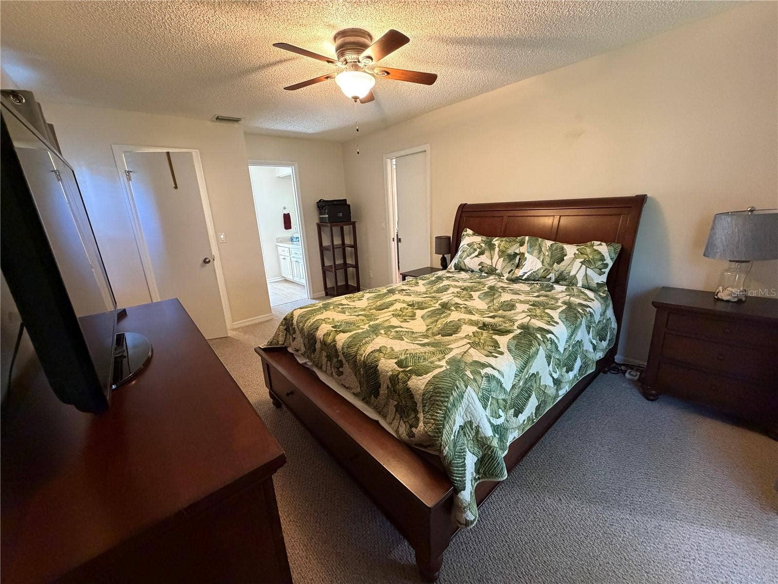 5641 LAVER STREET, Leesburg, FL 34748 5641 LAVER STREET, Leesburg, FL 34748