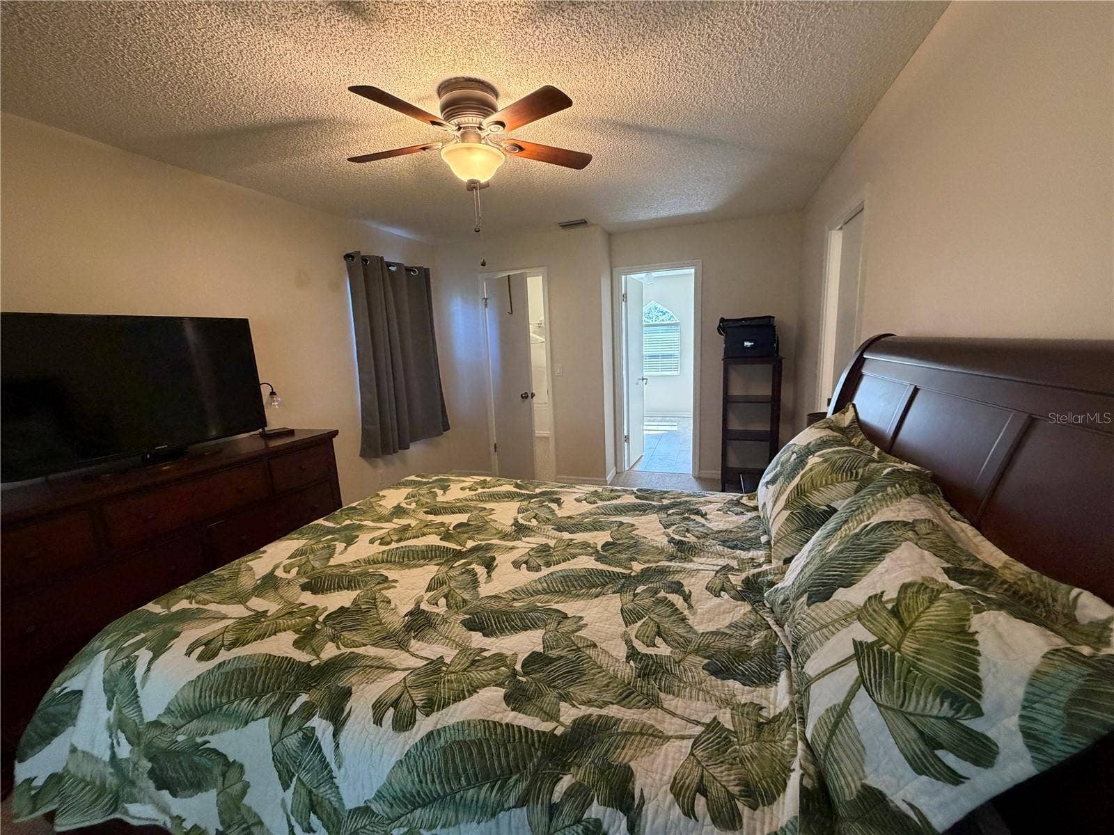 5641 LAVER STREET, Leesburg, FL 34748 5641 LAVER STREET, Leesburg, FL 34748