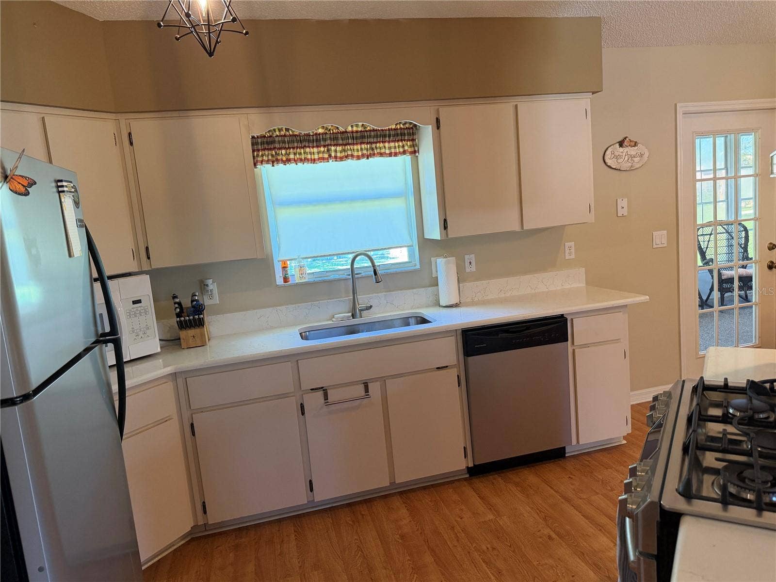5641 LAVER STREET, Leesburg, FL 34748 Kitchen