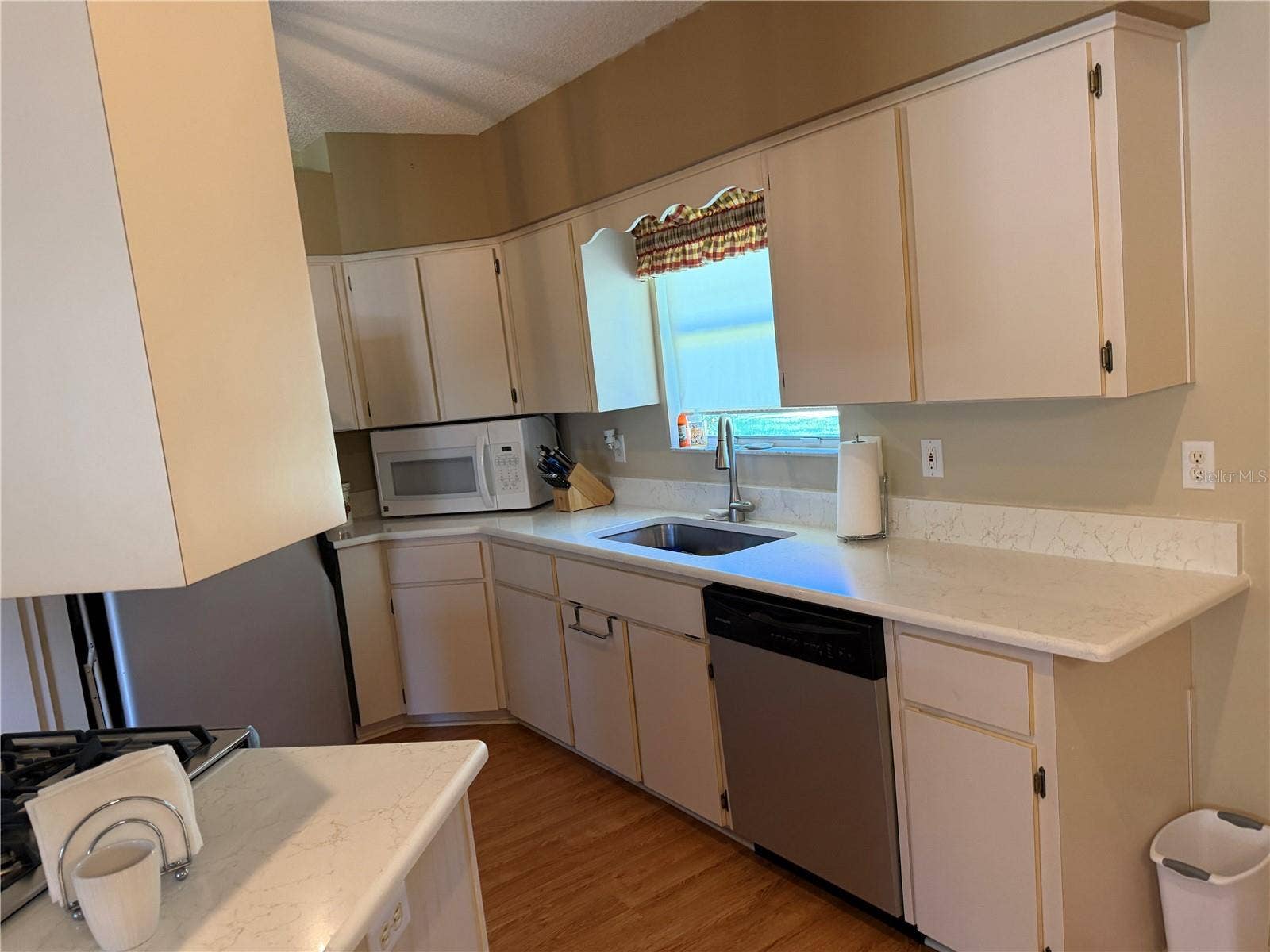 5641 LAVER STREET, Leesburg, FL 34748 5641 LAVER STREET, Leesburg, FL 34748
