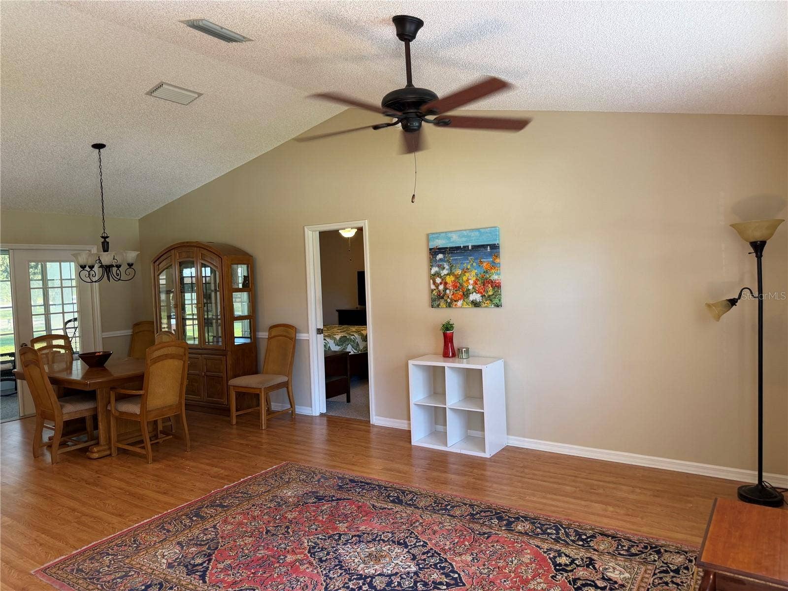 5641 LAVER STREET, Leesburg, FL 34748 HIGH CEILING