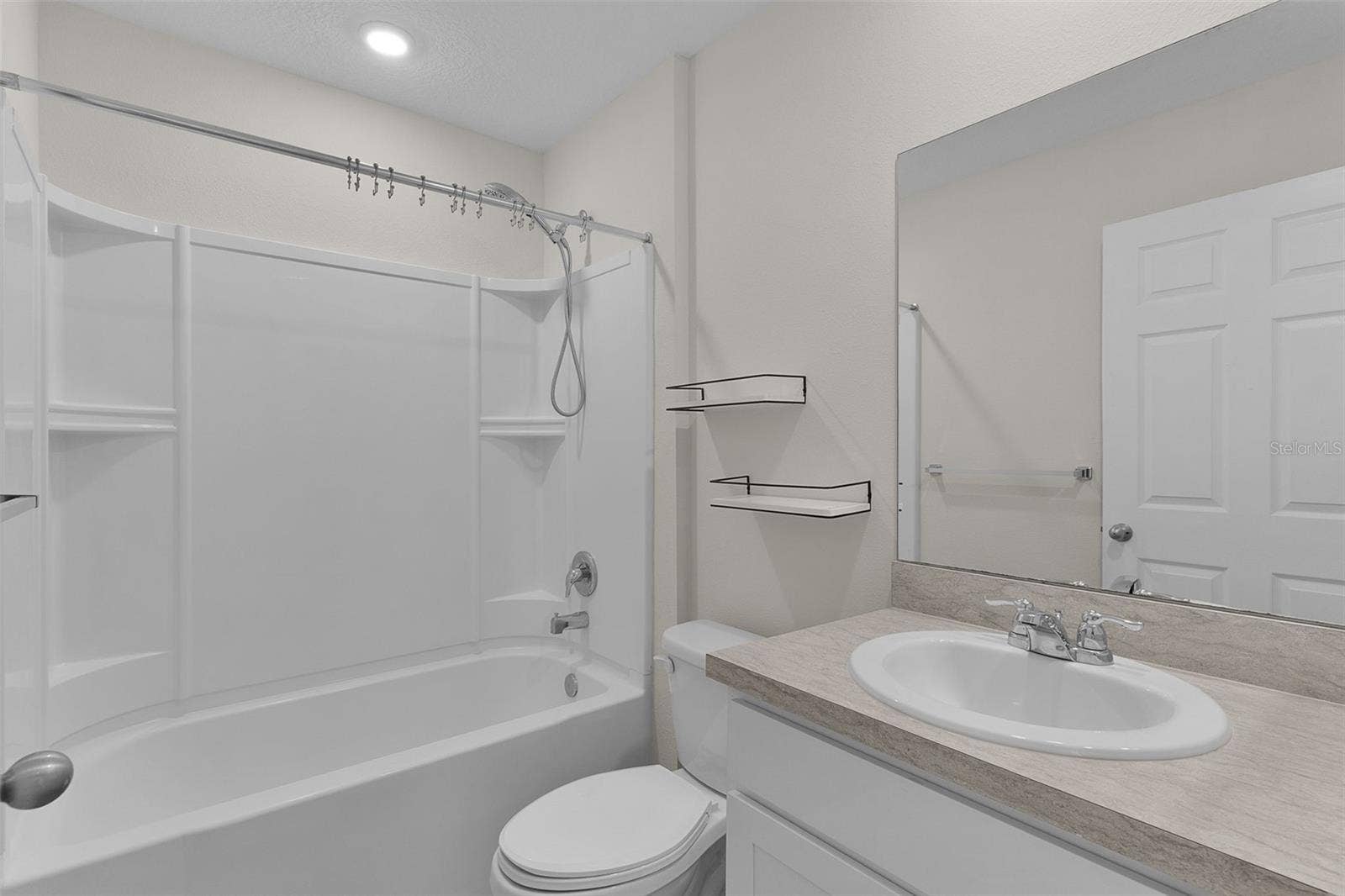 15987 SW 55TH AVENUE ROAD, Ocala, FL 34473 GUEST BATH