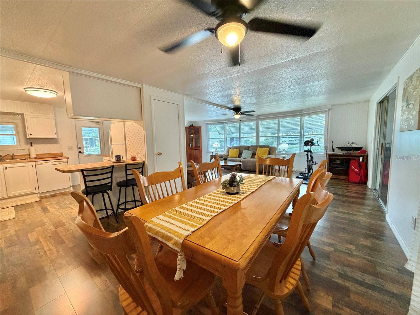 103 TAMARISK WAY, Leesburg, FL 34748