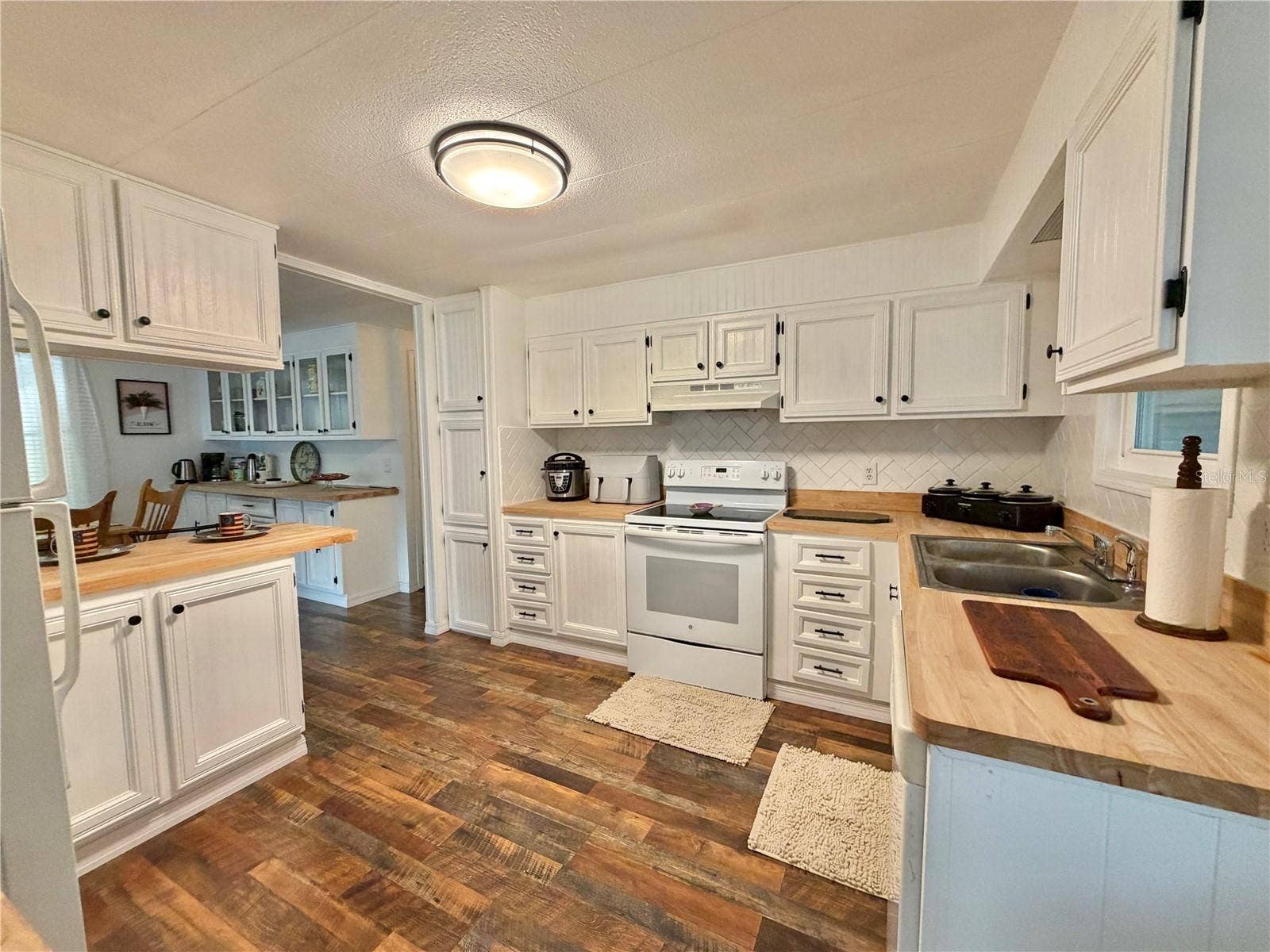 103 TAMARISK WAY, Leesburg, FL 34748