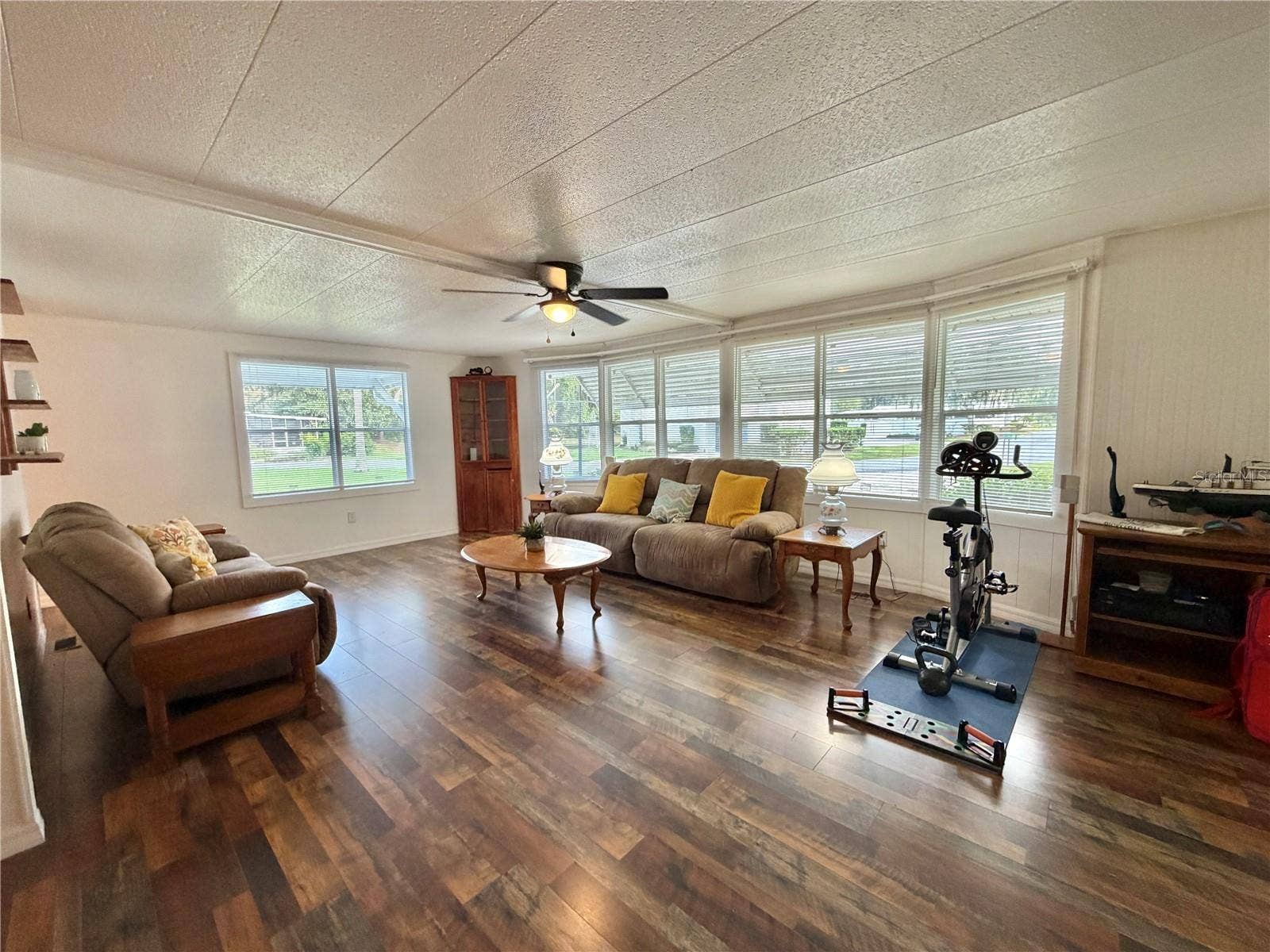 103 TAMARISK WAY, Leesburg, FL 34748