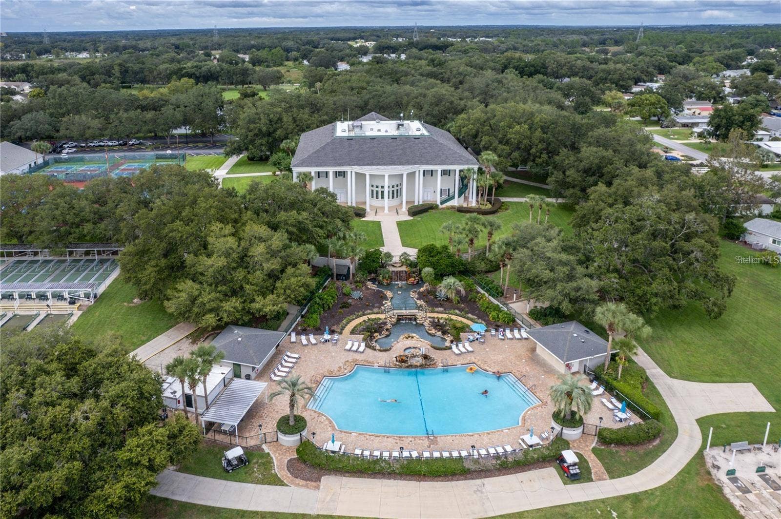 4704 RIVER RIDGE DRIVE, Leesburg, FL 34748 4704 RIVER RIDGE DRIVE, Leesburg, FL 34748