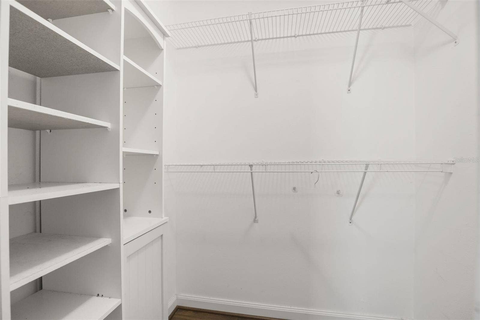 4704 RIVER RIDGE DRIVE, Leesburg, FL 34748 Walk in Closet with built ins