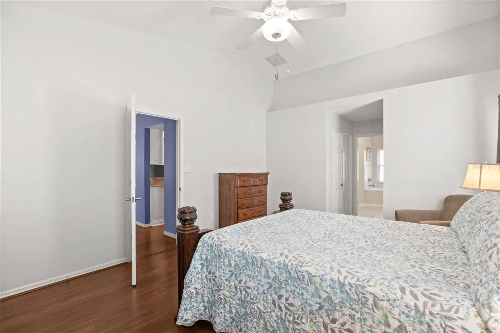 4704 RIVER RIDGE DRIVE, Leesburg, FL 34748 Primary with ensuite, his and hers walk in closets