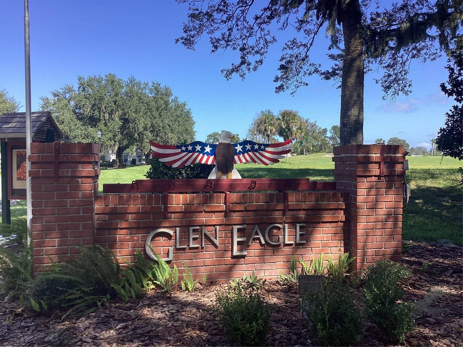 4704 RIVER RIDGE DRIVE, Leesburg, FL 34748 4704 River Ridge Dr Located in the Glen Eagle Village