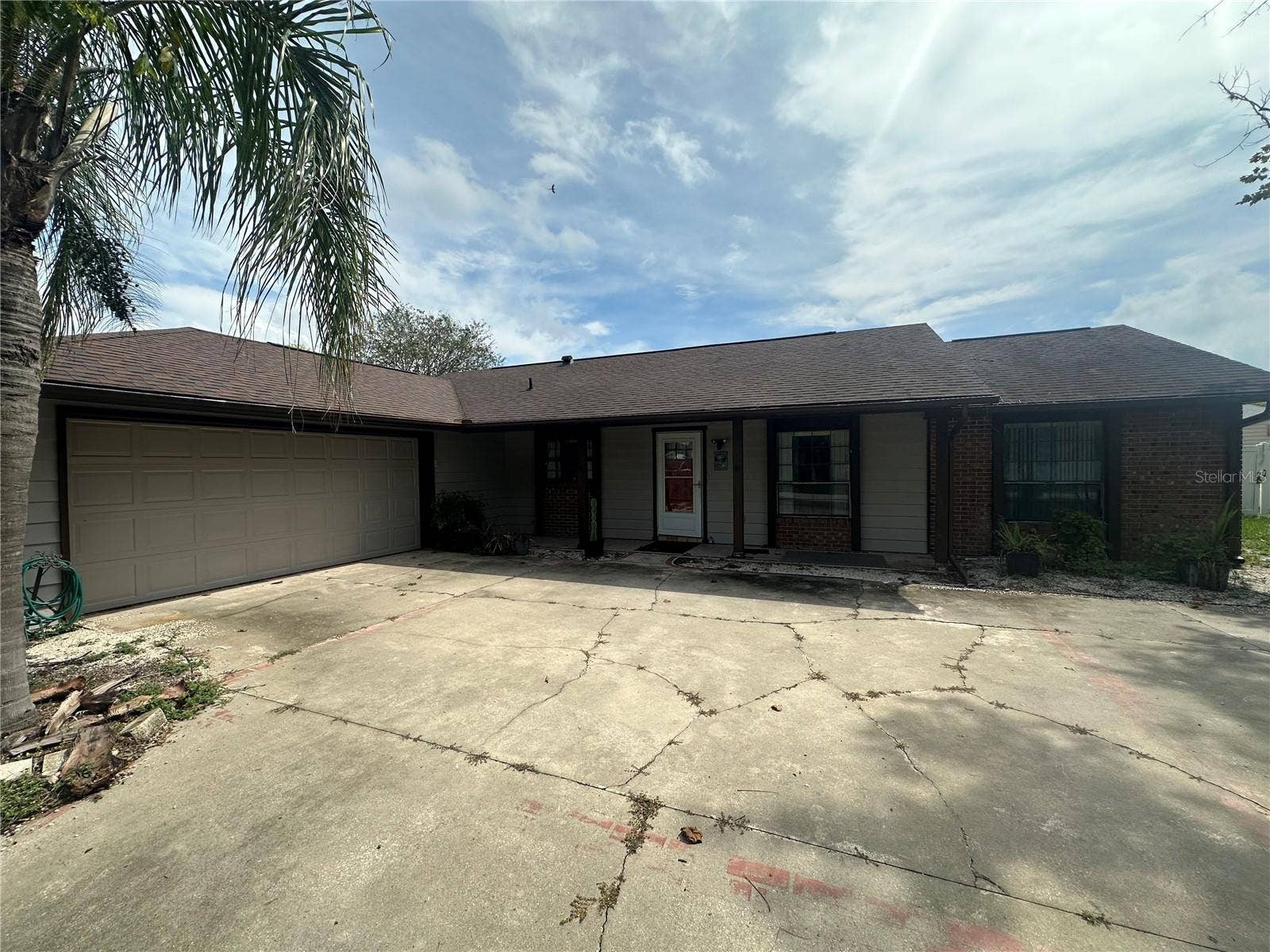 5220 ROYAL OAK DRIVE, Fruitland Park, FL 34731