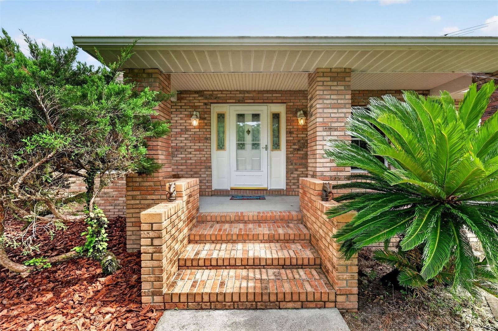 37048 MILL STREAM COURT, Eustis, FL 32736