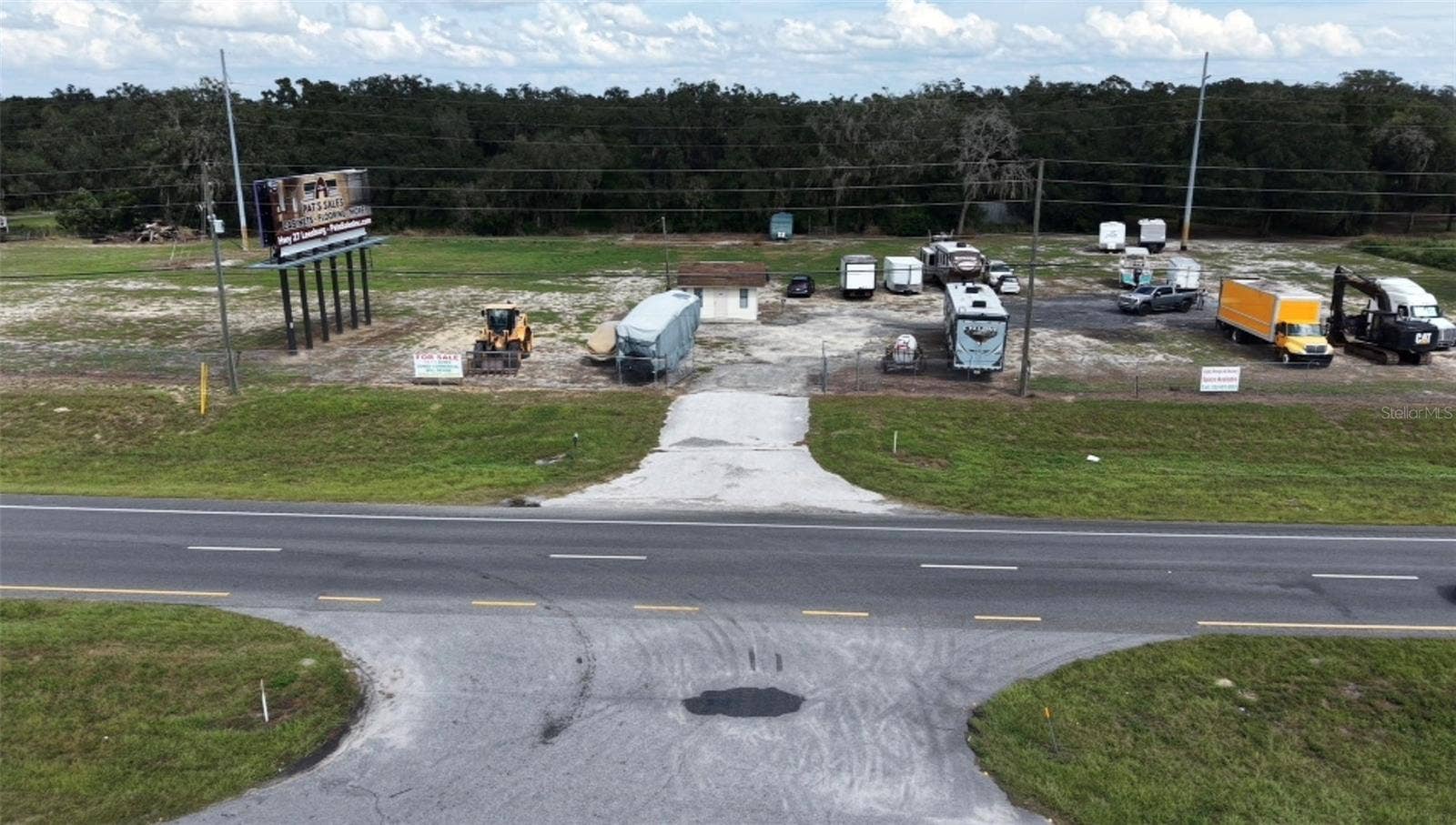 27310 US HIGHWAY 27, Leesburg, FL 34748 27310 US HIGHWAY 27, Leesburg, FL 34748