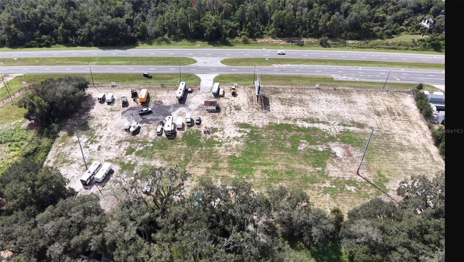 27310 US HIGHWAY 27, Leesburg, FL 34748 27310 US HIGHWAY 27, Leesburg, FL 34748