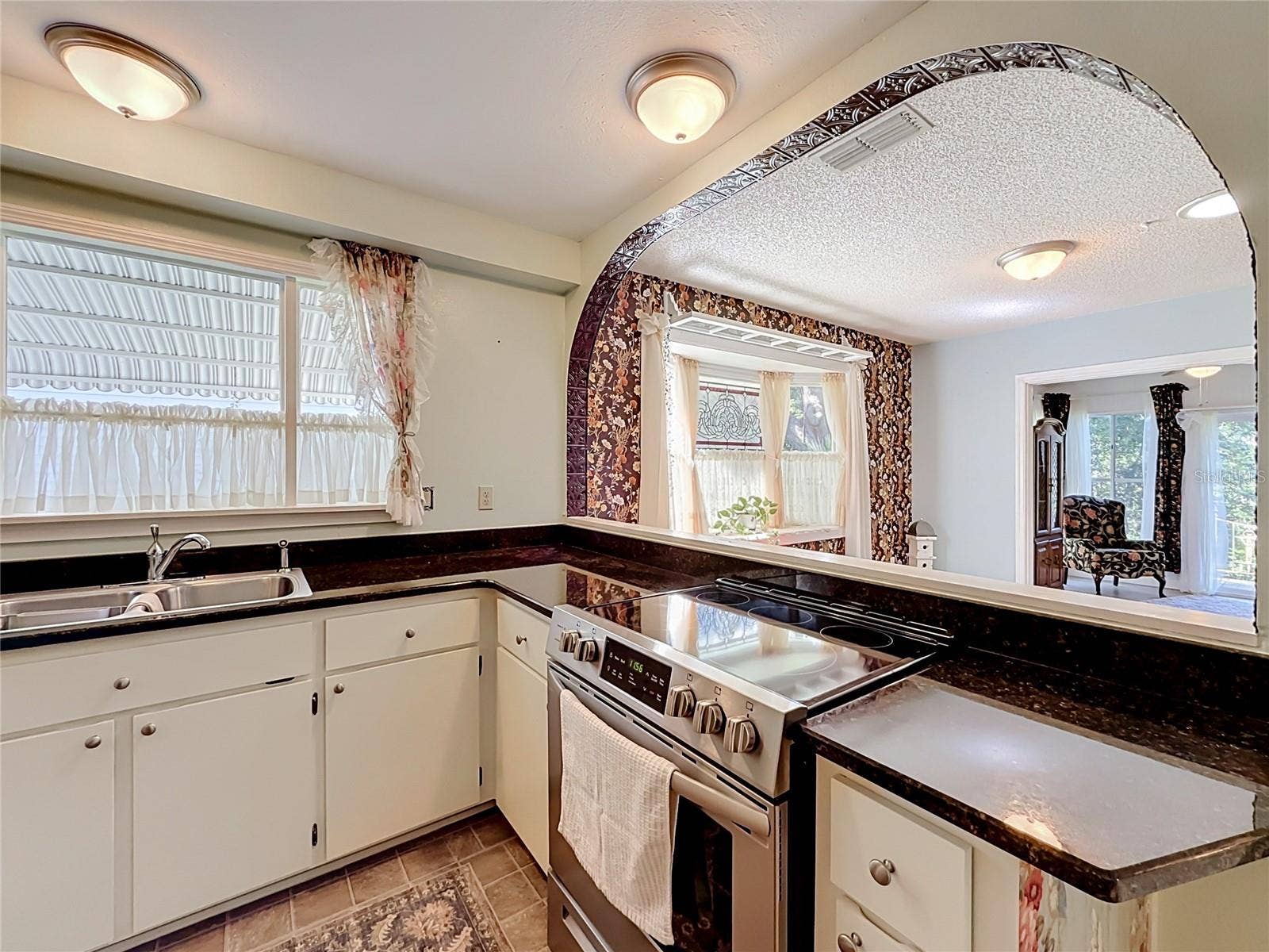 1706 ORKNEY DRIVE, Leesburg, FL 34788 Views from the kitchen too!