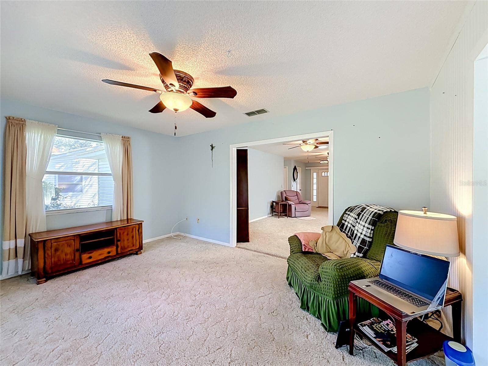 1706 ORKNEY DRIVE, Leesburg, FL 34788 Family room with views too!