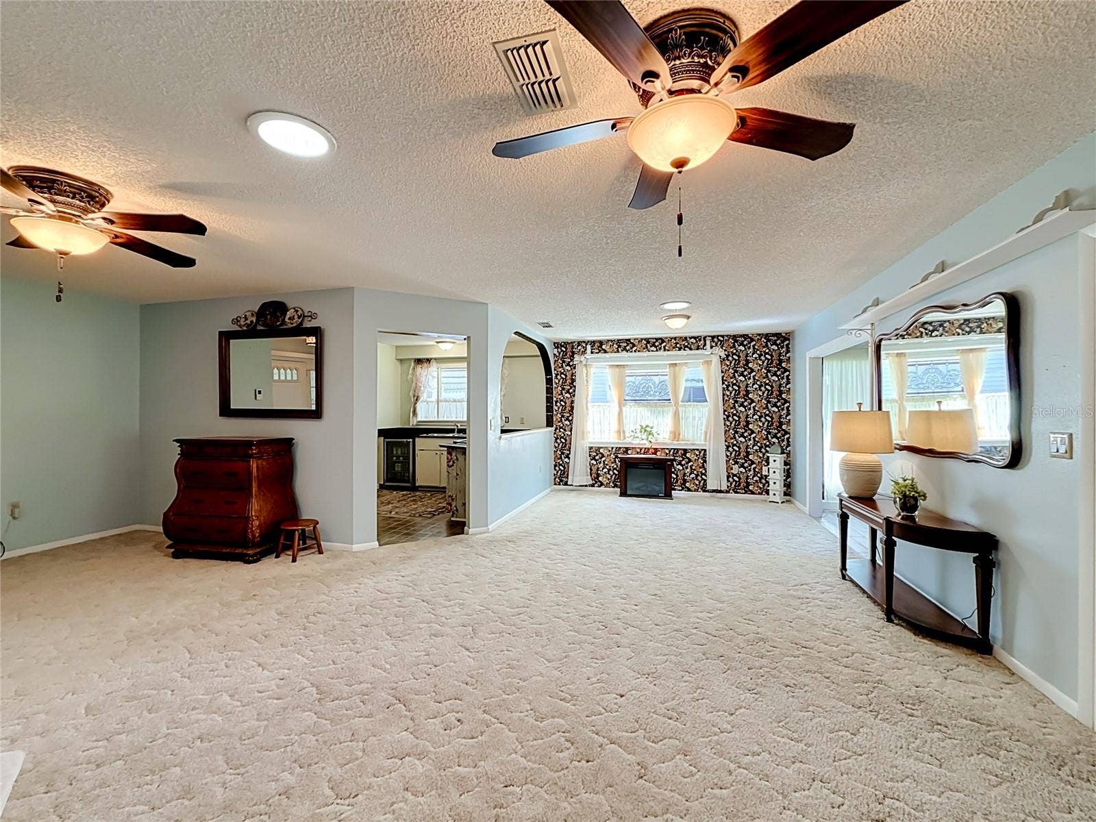 1706 ORKNEY DRIVE, Leesburg, FL 34788 1706 ORKNEY DRIVE, Leesburg, FL 34788