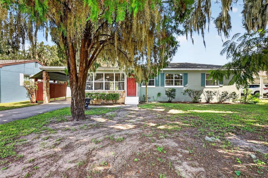Property photo for 1610 PARK DRIVE, Leesburg, FL