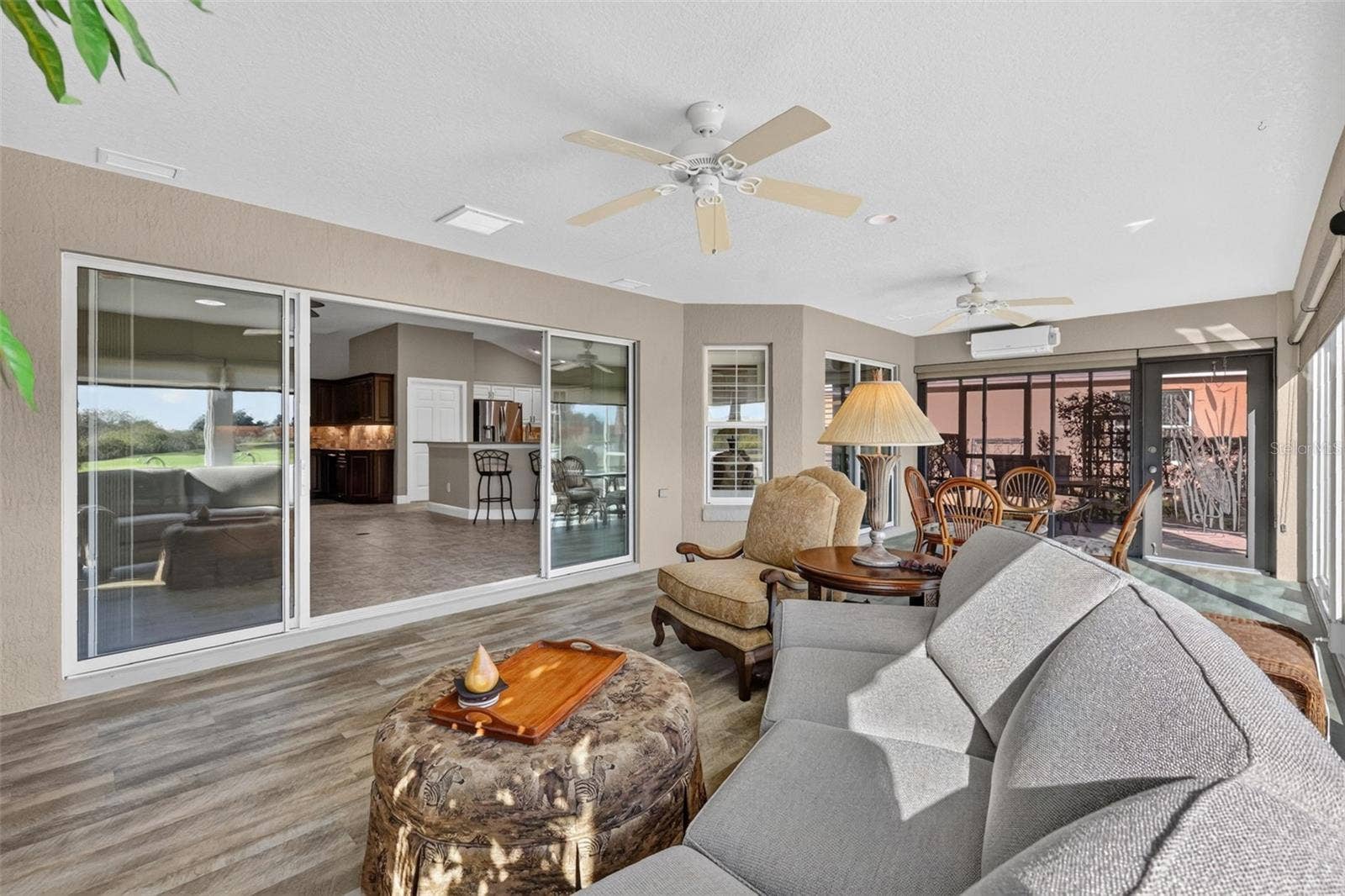 Spacious 408sf Enclosed Lanai with Mini-Split
