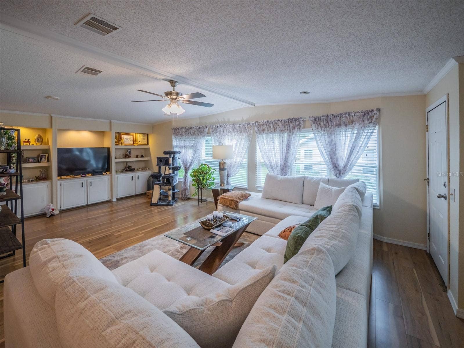 4634 BELLE GROVE, Leesburg, FL 34748 4634 BELLE GROVE, Leesburg, FL 34748