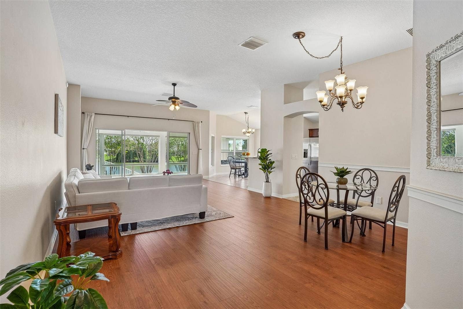 494 ARBELLA LOOP, The Villages, FL 32162 Living/Dining